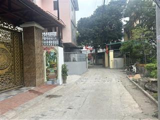 Nhà 4 tầng xây mới tinh thiết kế hiện đại  oto 5 chỗ đỗ cửa  cách ql23b 200m  tiện ích ngập tràn