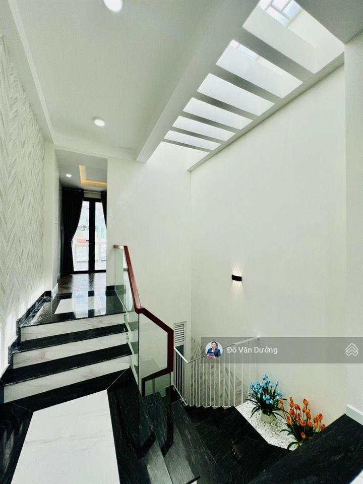 Nhà mt khu phân lô sd 165m2 toàn biệt thự hx kdc thành ủy sát phạm văn đồng gigamall hơn 9tỷ