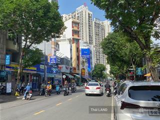 Nhà trung tâm q10  ngay hà đô centrosa  69m2 x 4 tầng  ôtô tránh, 13.2 tỷ. hđ thuê cao