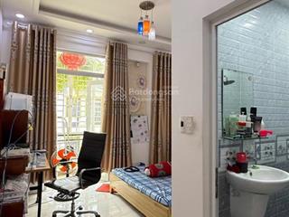 Nhà 2 tầng, 135m2, giá 5,5 tỷ, đường song hành, phường trung mỹ tây, ngang 4,5m, nở hậu