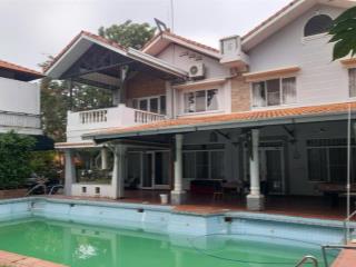 Bán villa 2 mặt tiền diện tích khủng phù hợp ở & kinh doanh nhà hàng cao cấp