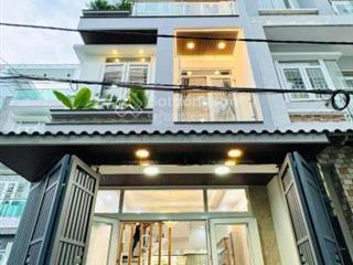 Cần bán gấp nhà ở đ. bông sao, p. 5, q. 8, dt 56,25m2 (4,5mx12,5m). hđt 12 triệu/th