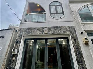 Chú tài cần bán gấp căn nhà đ. quang trung, p. 12, gò vấp. dt 4x11,18m (1t 2l 3pn 4wc). giá 3tỷ86