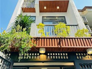Nhà hxh sư vạn hạnh, p. 12, q. 10. dt 50m2, 1 trệt  2 lầu. gần vạn hạnh mall. giá 2 tỷ 190