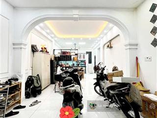 Chủ ký gửi căn nhà đường nơ trang long, p.14, bình thạnh. dt 4,25x11,2m(1t 1l 2pn 2wc)