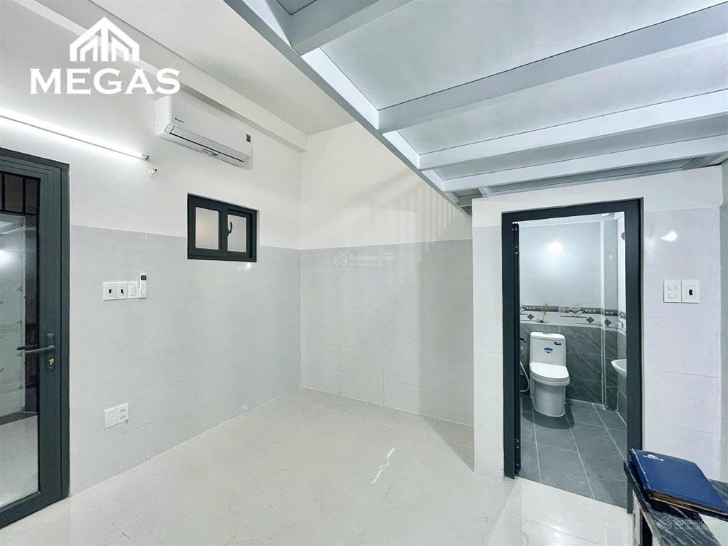 Phòng trọ có gác siêu đẹp ngay huflit ba gia