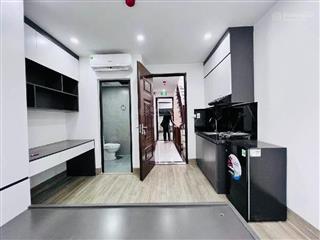 Chdv  máy in tiền
 nút giao tây hồ cầu giấy
 nhà mới koong, thang máy vù vù 10p khép kín.