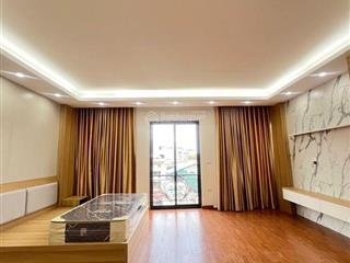 Đẹp rạng ngời  8 tầng thang máy3 bước ra mặt đường lớn  gần đối diện lotte mall tây hồ.