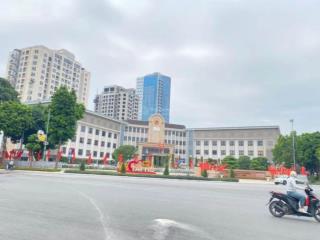 Mặt tiền 6,25m ngõ thông ô tô tránh kinh doanh đỉnh  vị trí đẹp  đối diện bv tim.