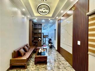 Hàng mới, chỉ 1 căn. nhà đẹp hạ yên quyết, ô tô tránh 10m, thông tứ tung, 2 thoáng, dân xây. 46m2