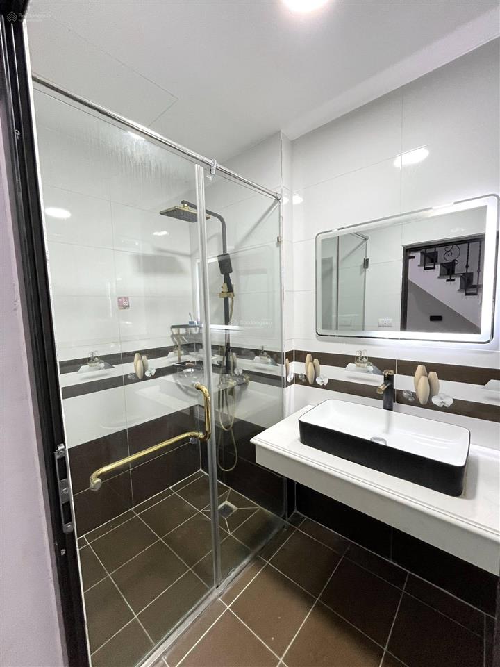 Hàng xóm vincom. nhà đẹp trần duy hưng, dân xây 5 tầng, 45m2, chỉ 9.5 tỷ, ngõ thông, ô tô tránh 20m