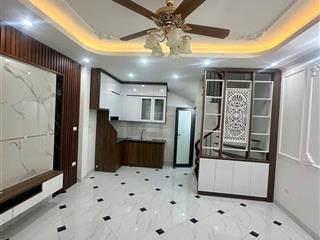 Kim mã, nhà mới ở luôn, ngõ 3 gác, 50m ra phố, 2 thoáng trước sau, kinh doanh, 41m2*5t