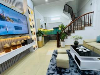 Đội cấn, nhà mới ở ngay, dân xây chắc chắn, ngõ 3 gác, 30m ra ôtô, thoáng vô cùng, 37m2*5t