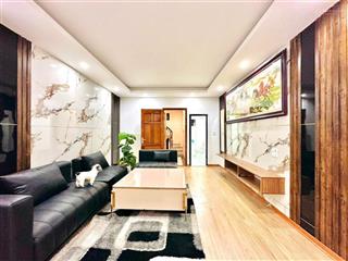 Võ chí công, nhà mới thang máy, ngõ ôtô, 30m ra ôtô tránh, thông tứ tung, ở sướng, 46m2*6t