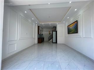 Gấp! nguyễn văn huyên, phân lô cán bộ, nhà mới ở luôn, 30m ôtô tránh, 50m ra phố, 2 thoáng, 38m2*5t