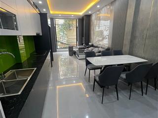 Hoa hậu! võ chí công, nhà mới, tháng máy, ôtô đỗ cửa cổng, 40m ôtô tránh thoáng, ở luôn, 46m2*6t