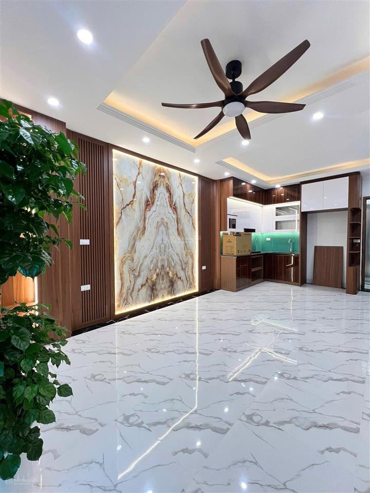 Gấp! đội cấn, nhà mới đẹp, ngõ ôtô, thông tứ tung, 50m ra phố, 2 thoáng, sân xe, 45m2*6t