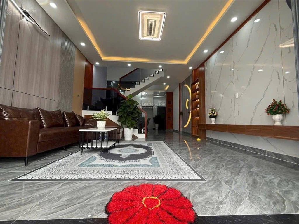 Nhà đẹp bưởi  khu 72ha vĩnh phúc, ngõ ôtô, thông tứ tung, gần phố, thoáng, ở thích, 46m2*5t