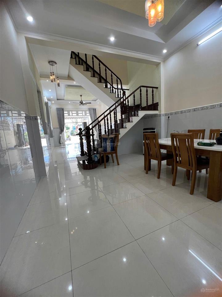 Nhà ngộp 2 tầng hẻm xh thông, 99m2 giá 5.580 tỷ. shr. đường nguyễn duy trinh, p. long trường