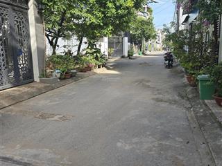 Bán đất đường lò lu trường thạnh 140m2 ngang 7m. giá 4.790 tỷ.