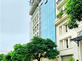 Bán toà nhà mặt phố lạc long quân, 10 tầng*226m2, mt 11m, 105 tỷ gần lotte tây hồ, sát hồ tây