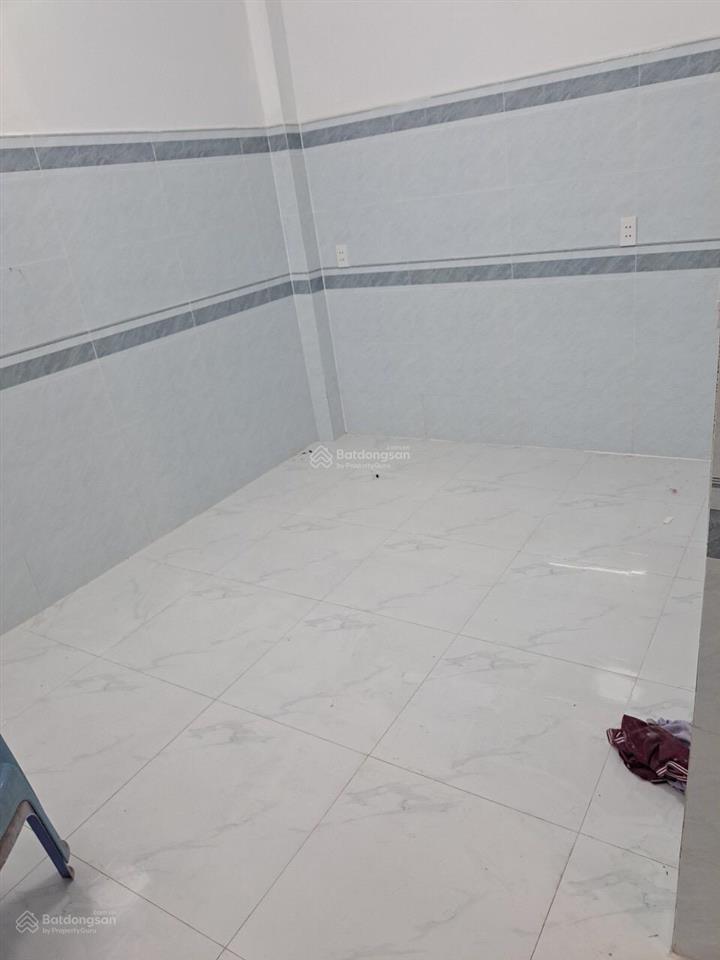 Bán nhà mặt tiền đường số 6, gò vấp ngang 4m, dài 11m trệt lầu hc đủ