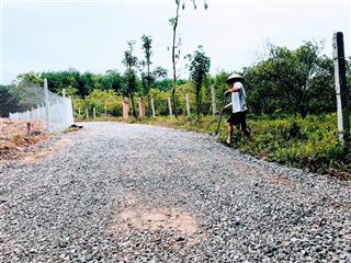 430tr có ngay lô đất vườn đẹp tại trung tâm ấp suối son  phú túc, sổ hồng riêng, gần hồ trị an