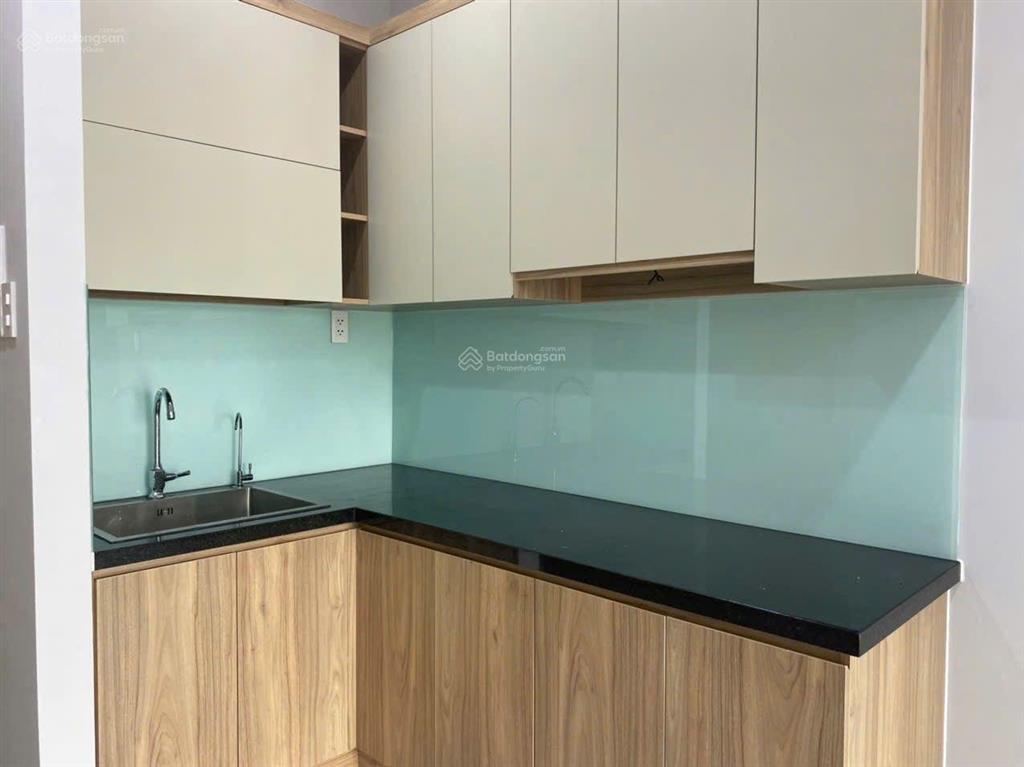 Cần bán bcons polygon căn góc tầng trung giá 2tỷ370 đã có sổ hồng.
