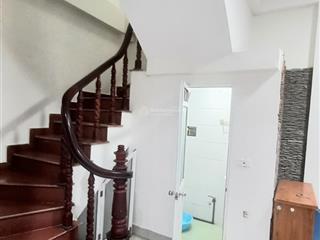 Bán nhà văn trì  minh khai, bắc từ liêm 5 tầng mới dòng tiền 20tr 1 tháng, gần đh công nghiệp, fpt