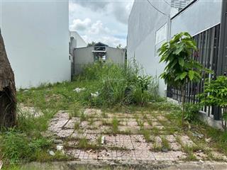Bán gấp đất mtđ lê thị ngay, vĩnh lộc a, bình chánh. 120m2 thổ cư, sổ sẵn, ngay trung tâm
