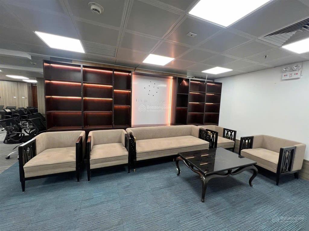 Chủ nhà cho thuê toà nhà vip phố kim mã, ba đình, hà nội, diện tích sàn 2000m2.  0933 218 ***