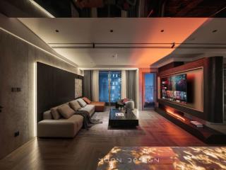 Chủ nhà cần bán gấp căn hộ 300m2, full nội thất tại hateco laroma, giá siêu tốt.  0933 218 ***