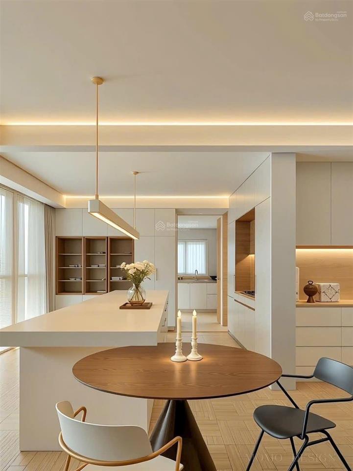 Bán chung cư 3pn, 2wc tại liễu giai tower, 118 triệu, 105m2, căn góc 3 mặt thoáng