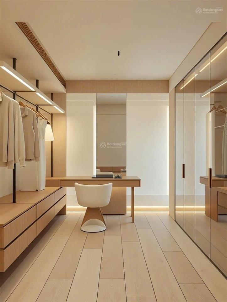 Bán chung cư 3pn, 2wc tại liễu giai tower, 118 triệu, 105m2, căn góc 3 mặt thoáng