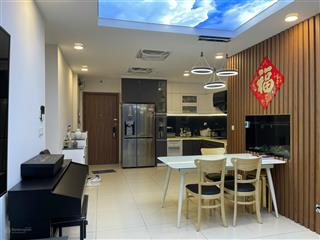 Pegasuite quận 8  căn hộ ( 2pn 75m²) view đẹp, nội thất xịn  sổ hồng giá tốt 4.650t
