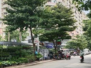 Mặt tiền kinh doanh  hiền vương, khu vip trước nhà là công viên  2 tầng  ngang 6m nở hậu  137m2