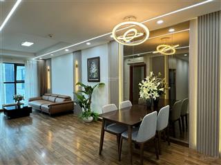 Tôi bán căn hộ 24t2 hapulico complex, thanh xuân, 120m2, 3pn, 2wc. giá 10,5 tỷ