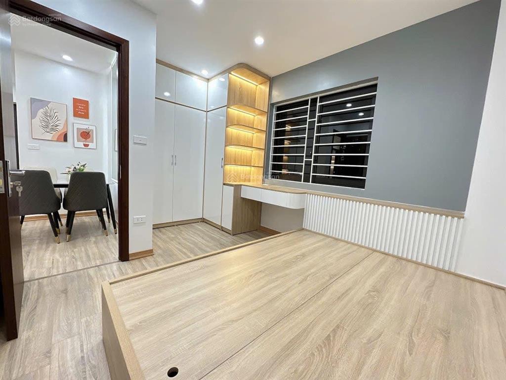 Tôi bán căn hộ 17t6 thnc, 115m2, 3pn, 2wc, giá 10 tỷ, pháp lý đầy đủ, full nội thất.  0834 487 ***