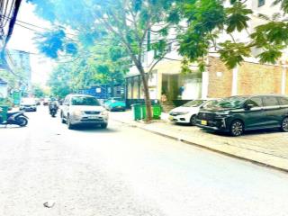 Bán nhà mt lê thị chợ,p phú thuận q7
dt 5x26m nhà 2 tầng,gồm 7p(có gác lững),thu nhập từ 2530t