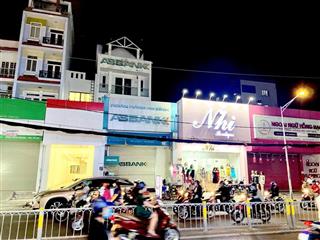 Bán nhà mặt tiền nguyễn thị thập,p tân quy q7
dtcn 46m2,dtsd gần 70m2 nhà 3 tầng mới đẹp,đang có hđ