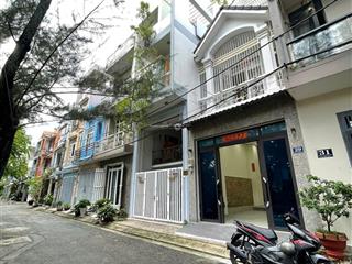 Hàng hiếm..nhà view sông sát bên lotte mark..giá chỉ 13 tỷ dt 4x15m,nhà 1 trệt 2 lầu st