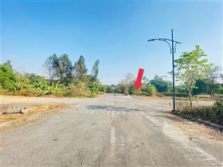 61m2 mặt tiền 5.6m 3 ô tô tránh tại hoà lạc đón sóng metro giá chỉ 2 tỉ sổ đỏ full cư 0961 286 ***