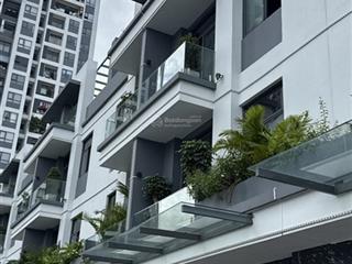 Cho thuê bt 5pn 2wc 180m2 giá siêu hời tại hoàng quốc việt, xương giang, bắc giang