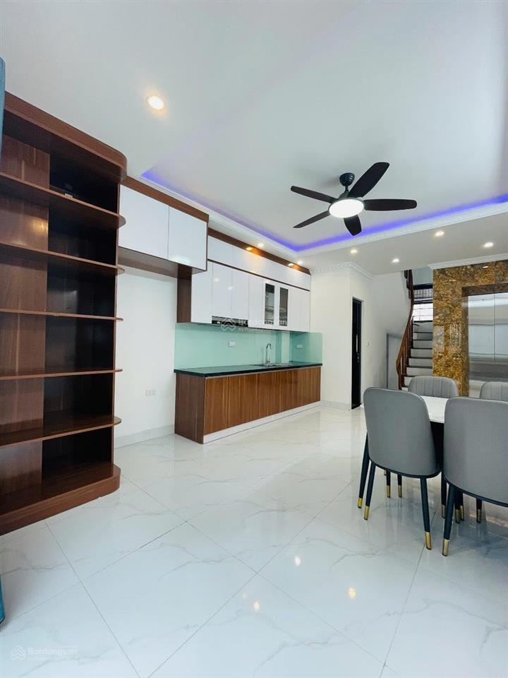 Bán nhà riêng tại kim đồng, hoàng mai, hà nội, giá siêu hời 9,7 tỷ, 38m2, thang máy, oto