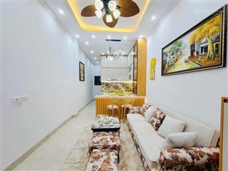 Bán nhà gốc đề, hoàng mai, 25m2/5tầng , 6.25tỷ, vị trí cực đẹp, ngõ thoáng rộng, vài bước ra ô tô.