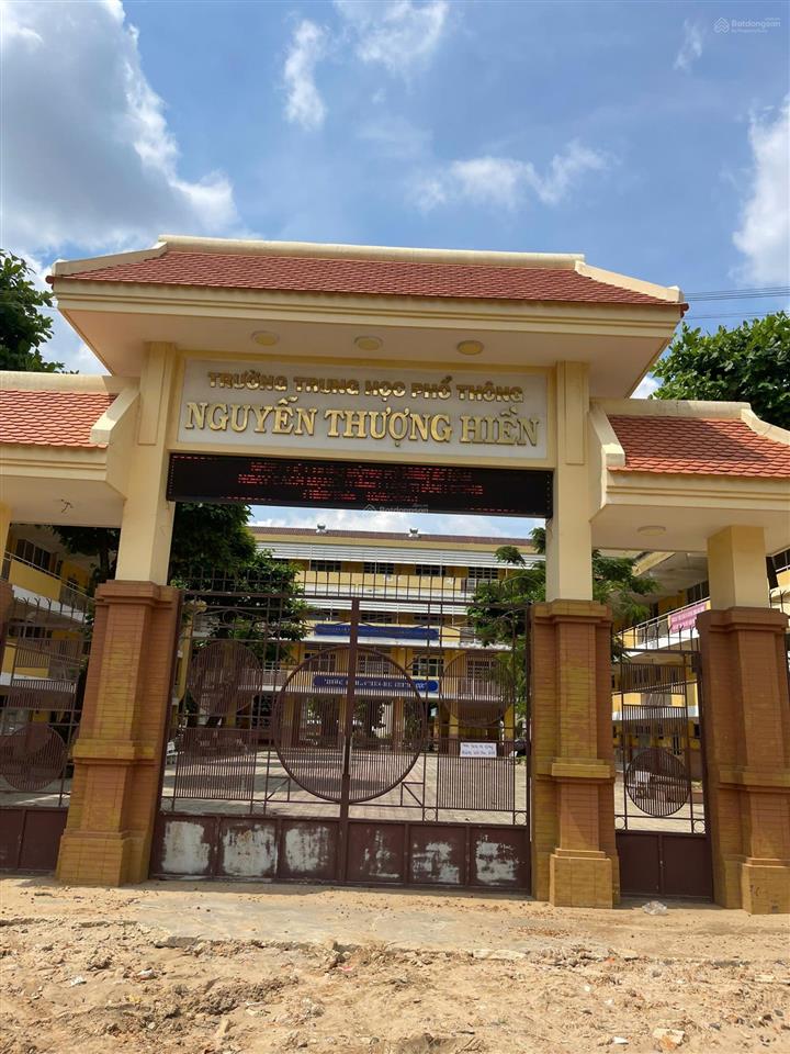 Nhà lô góc, vuông vức, ko lg qh  1 xẹc cmt8  4.3x15 (64m2), 4 tầng  10.x tỷ