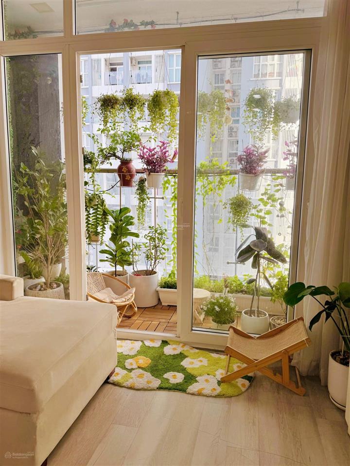 Bán gấp căn hộ sunrise riverside 2pn 2wc giá 3,9tỷ đã có sổ hồng, nội thất cao cấp