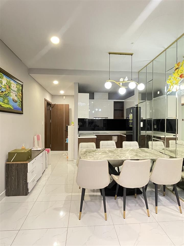 Cho thuê 2pn giá 9 triệu cc hưng phát silver star đầy đủ nội thất