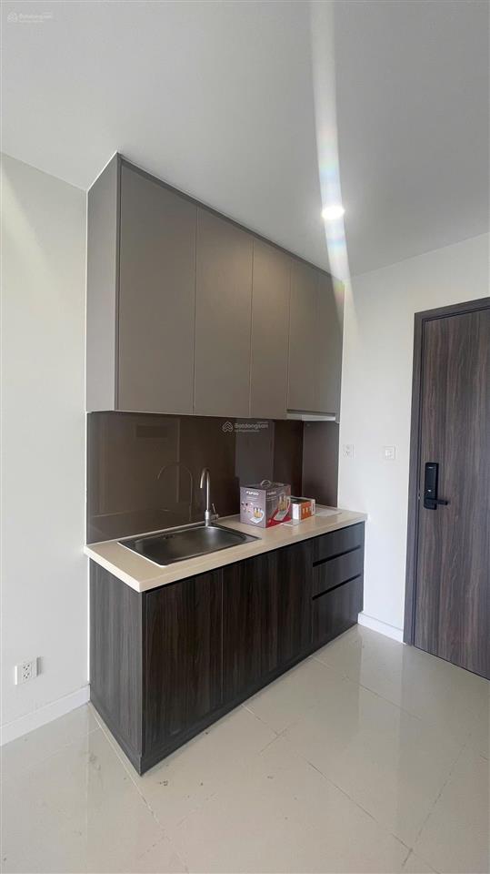 Bán gấp căn hộ lavida plus 37m2 giá 2tỷ3 bao gồm nội thất đầy đủ, có hợp đồng thuê sẵn