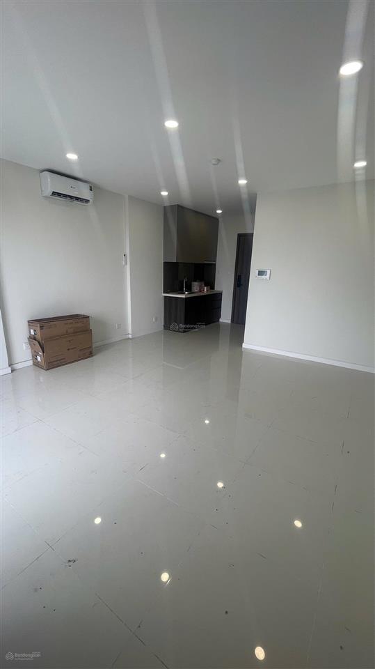 Bán gấp căn hộ lavida plus 37m2 giá 2tỷ3 bao gồm nội thất đầy đủ, có hợp đồng thuê sẵn